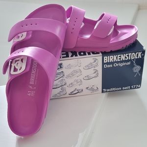 Birkenstock Arizona Essentials Sandals